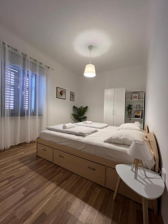Sml Apartments 1 Ізола Екстер'єр фото