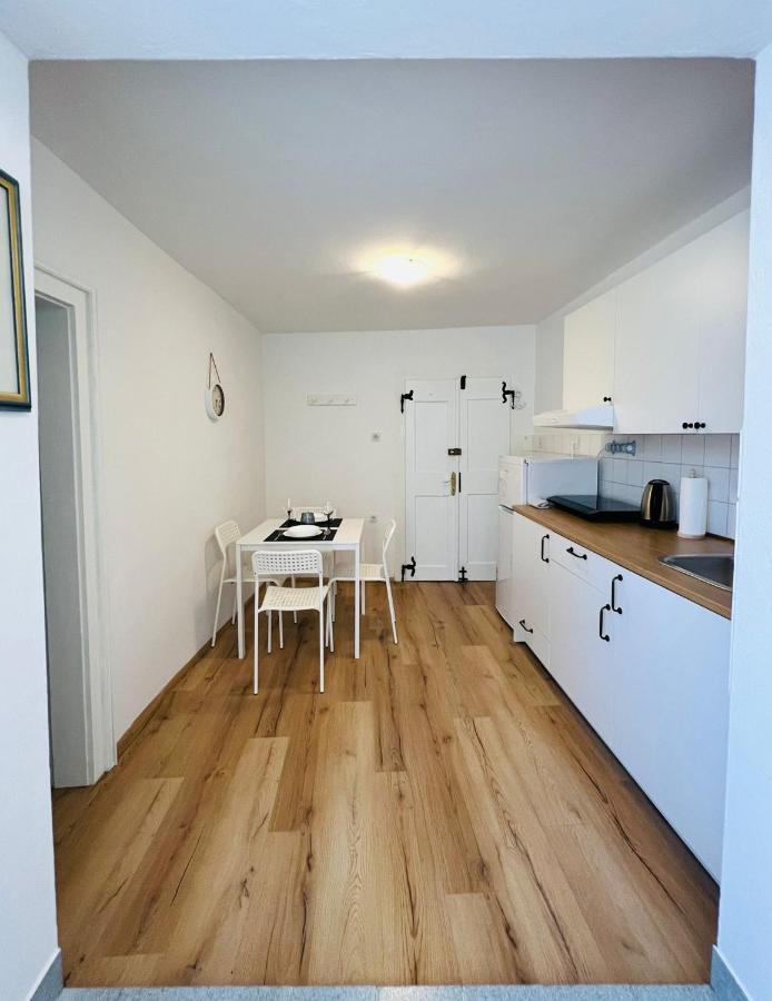 Sml Apartments 1 Ізола Екстер'єр фото